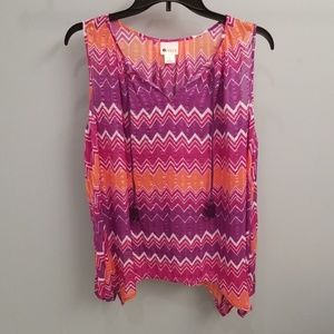 Stylus Multicolored Sleeveless Top in Size Medium